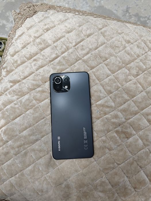Смартфон  Xiaomi mi 11 lite 5g  ne