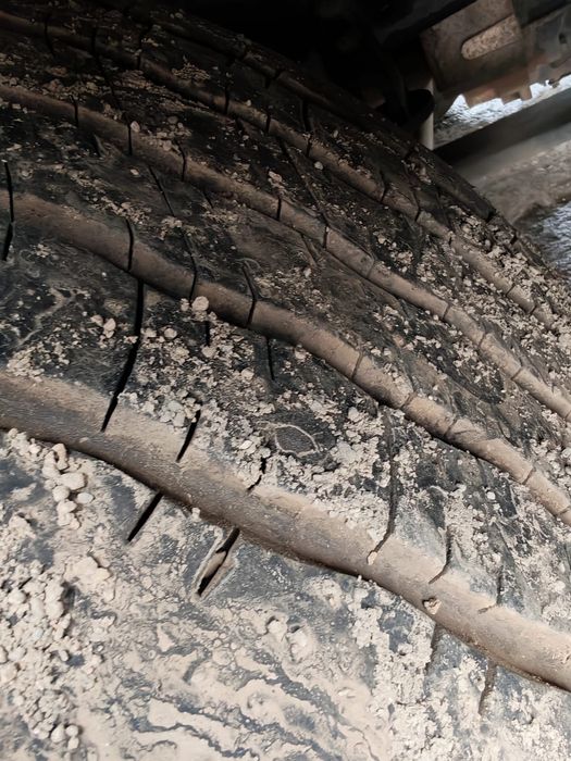 Vând Man abrollkipper +macara an 2007