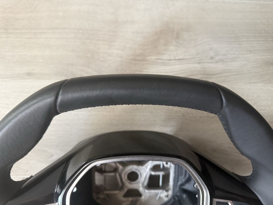Волан Пежо Peugeot 208 / 2008 Перфектен