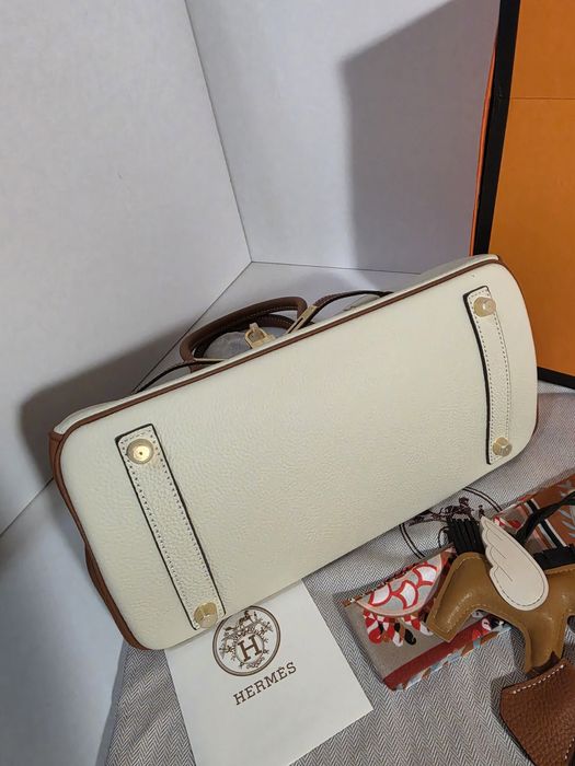 Налична чанта Hermes Birkin двуцветна