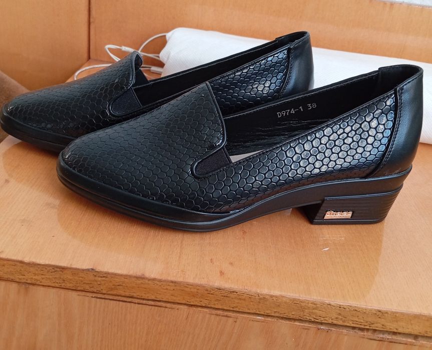 Туфли      женские