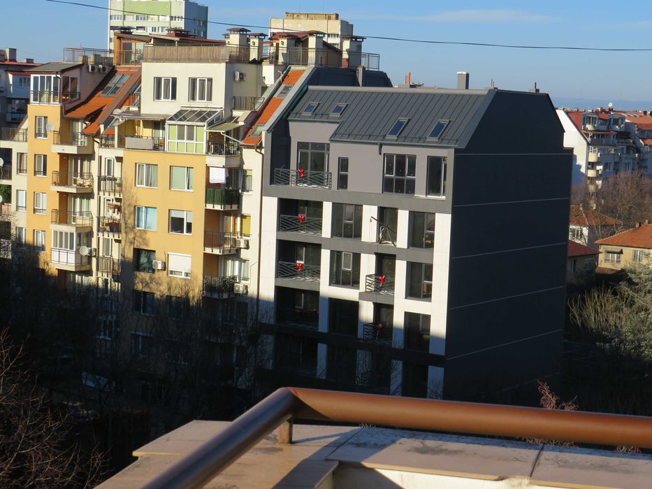 Canon PowerShot SX540 HS-4,3–215,0 mm (35 mm еквивалент: 24 – 1200 mm)