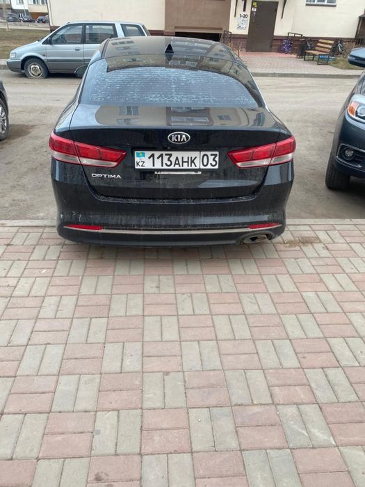 Срочно продам Kia Optima 2016 года!