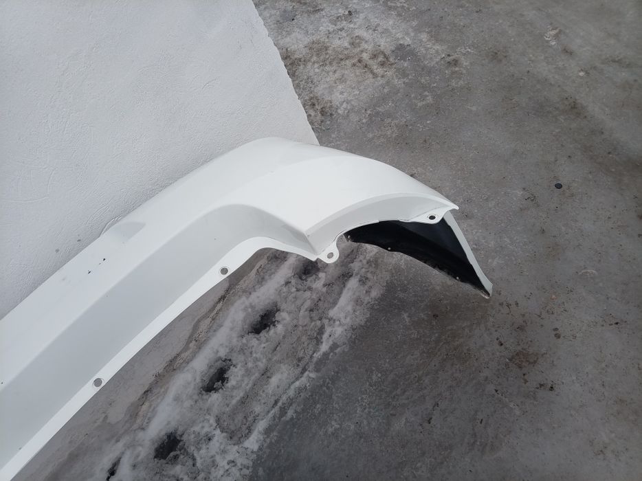 Продам бампер гранты, 2018 год.