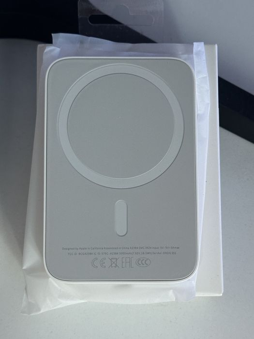 Battery Pack Apple MagSafe Sigilat | Încărcare Wireless iPhone