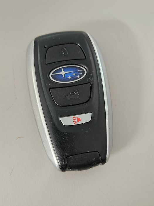 Продам оригинальный ключ Субару Subaru