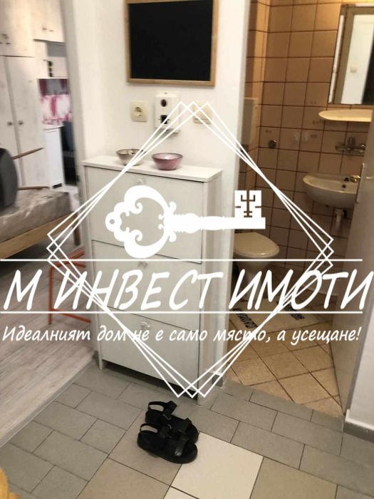Дава се под наем Едностаен апартамент в Пловдив, Център - 40 кв.м за 380 € - Снимка #9