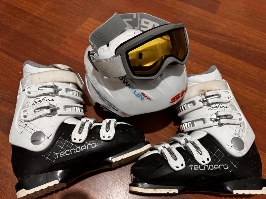 Vand clapari pentru ski