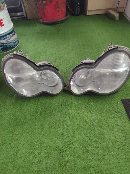 Farurii Mercedes C classe w203 2000/2007