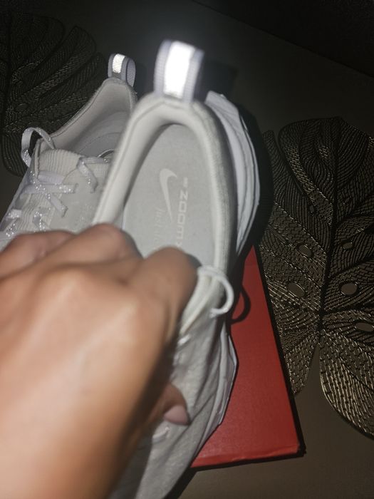 Маратонки найк zoom