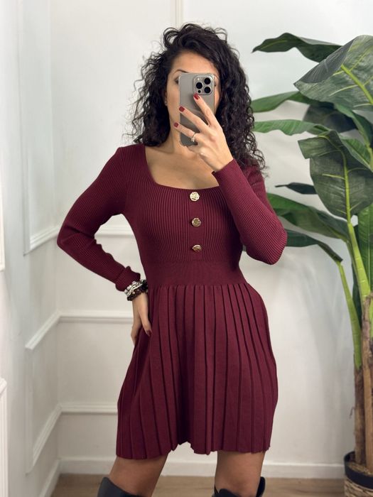 нова мека плетена рокля кафяво бордо черно