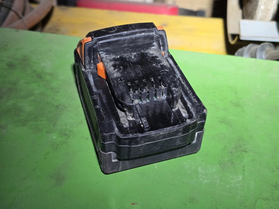 Батерия Milwaukee/ BTI 18V 5 ah