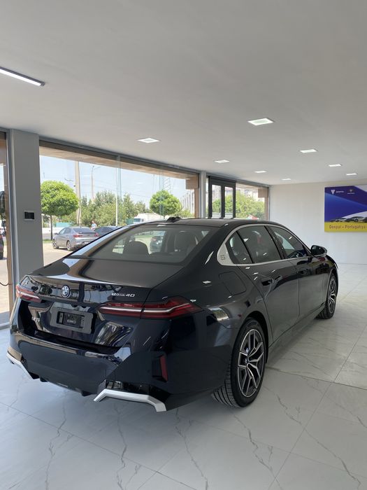 BMW i5 40LM Sport