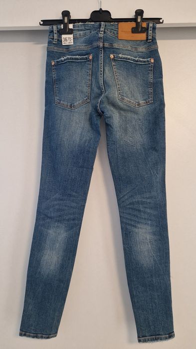 Blugi de damă Zara!