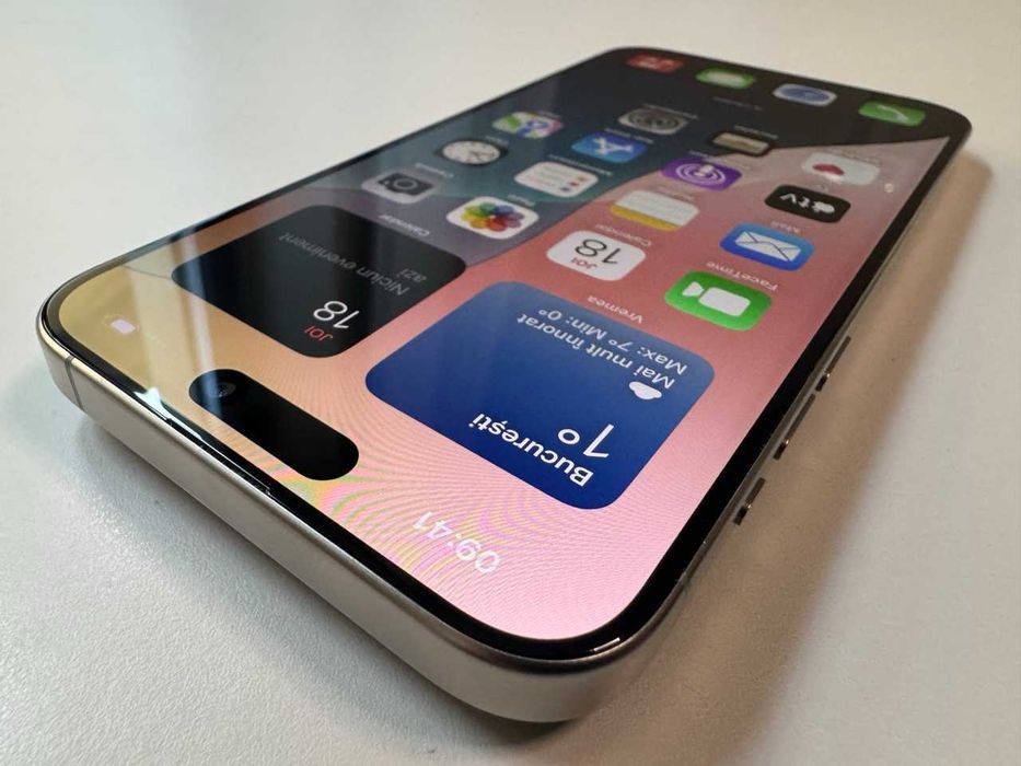  Apple / iPhone 15 Pro Max / 256 Gb / Natural Titanium