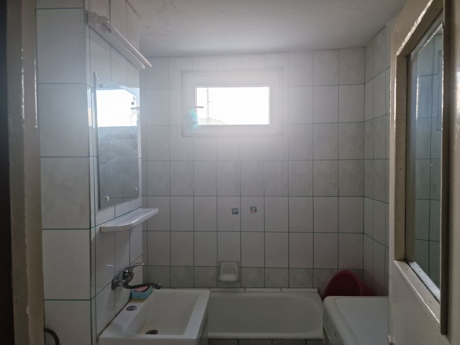 Apartament 2 camere, Precista, 54 mp, etaj 3, decomandat, bloc nou, centrală termică, termopan