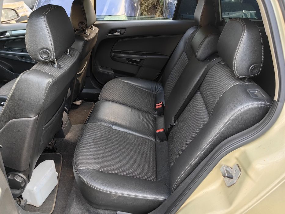 Опел Астра Н 1.7 Цдти 6 скорости На части!  Opel Astra H 1.7 Cdti