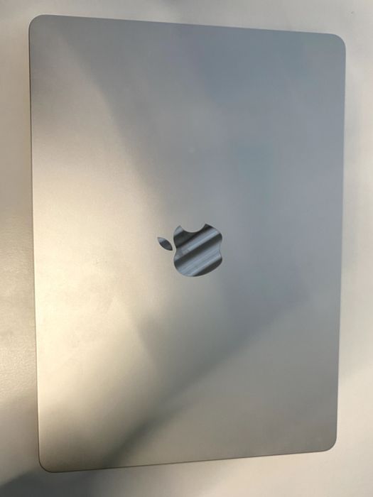 Macbook Air13 M3 2024