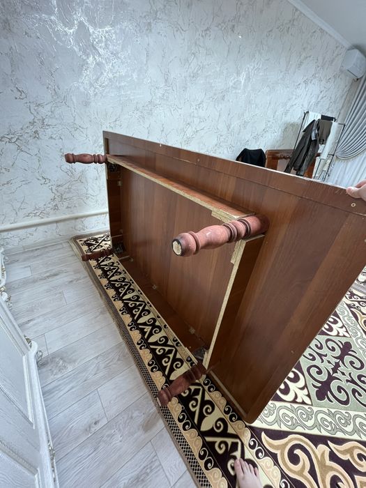 Стол для гостей 175х110
