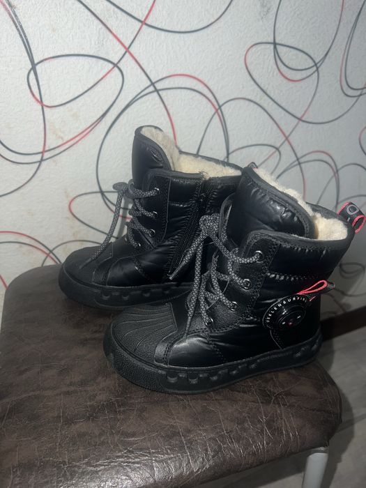 Новая детская обувь