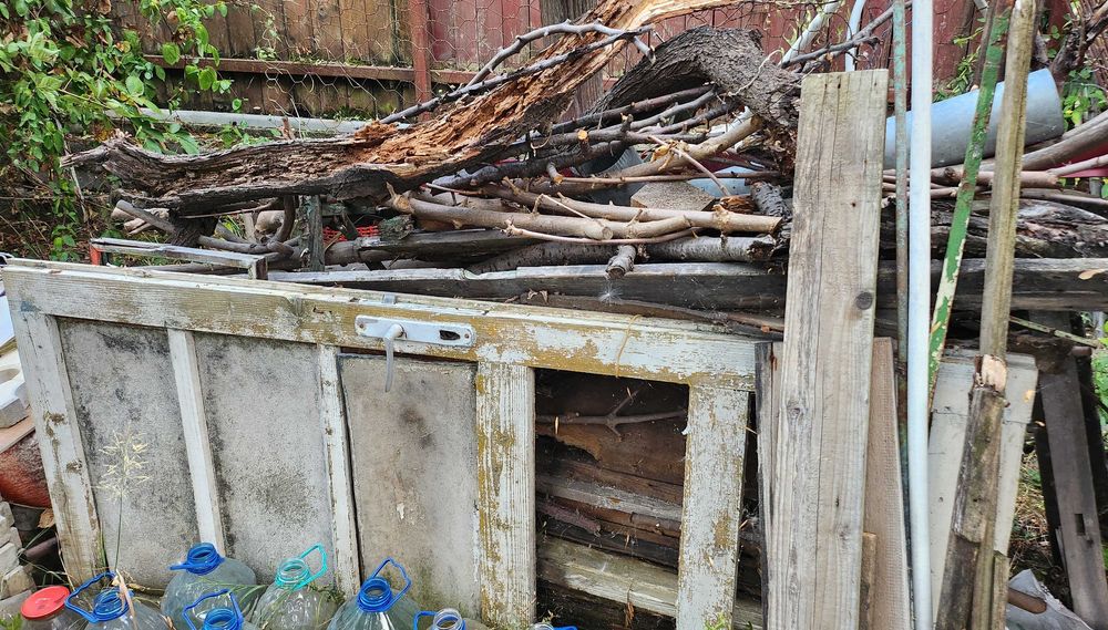 Vand resturi de lemn din gospodarie in Timisoara