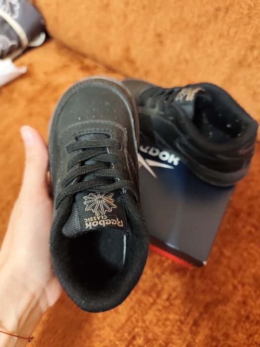 Детски кожени обувки Reebok - размер 23.5