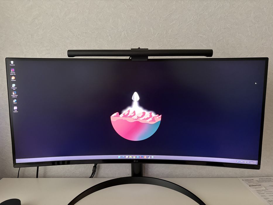 LG UltraWide 34” 3440×1440, 100 Гц, HDR10