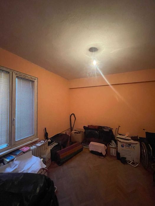 Продава се Двустаен апартамент в София, Свобода - 60 кв.м за 1071 €/кв.м - Снимка #1