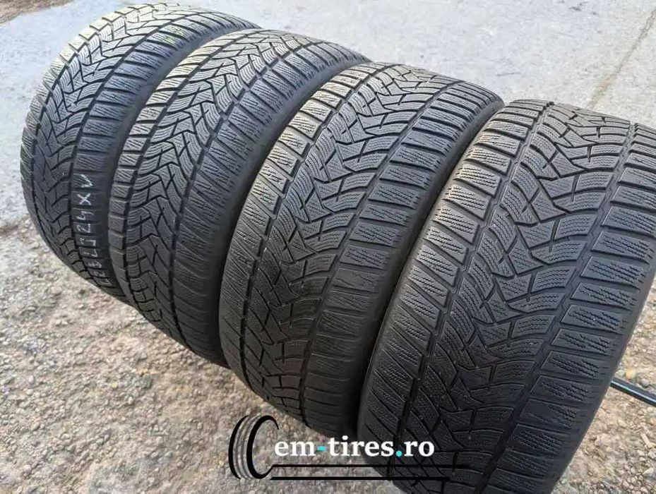 SET 4 Anvelope Iarna 235/45 R18 DUNLOP Winter Sport 5