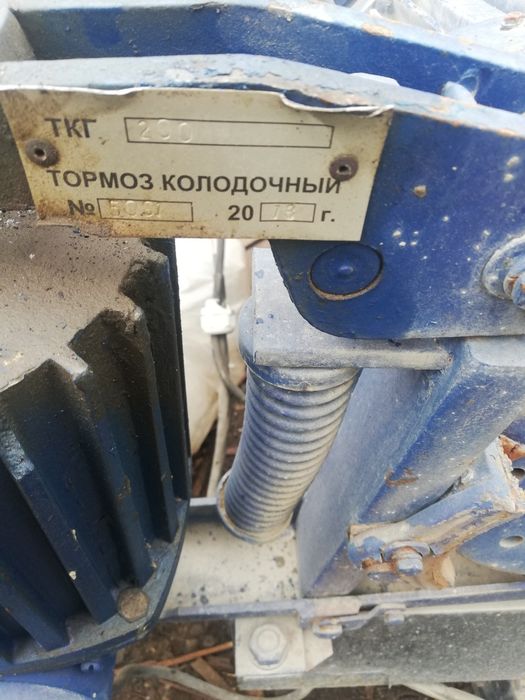 Лебедка тяговая ТЭЛ-20