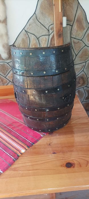 Битов шкаф от буре