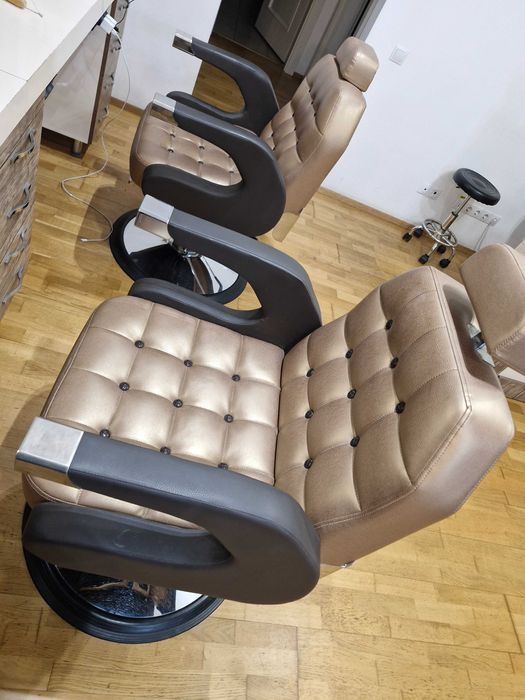 2 scaune profesionale barber/ frizer