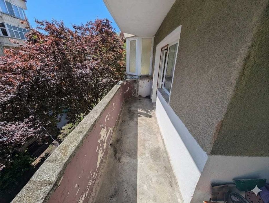 Apartament 2 camere decomandat etaj 1 Traian Repka