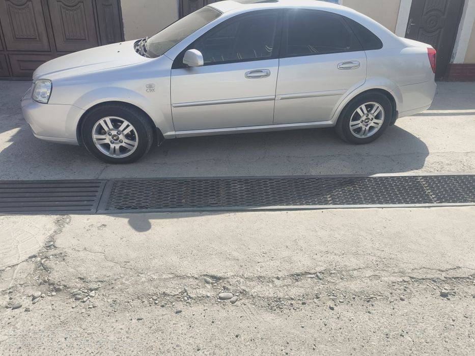 Ласети 1.6 Автомат