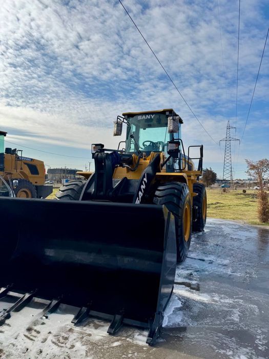 sany pogruzchik sotuvda tayyor