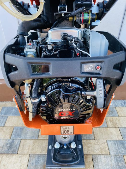Husqvarna mai compactor LT 5005