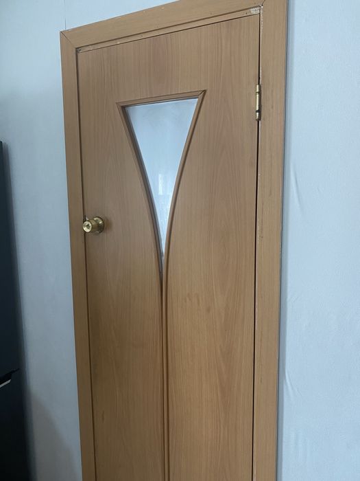 Продам двери б/у