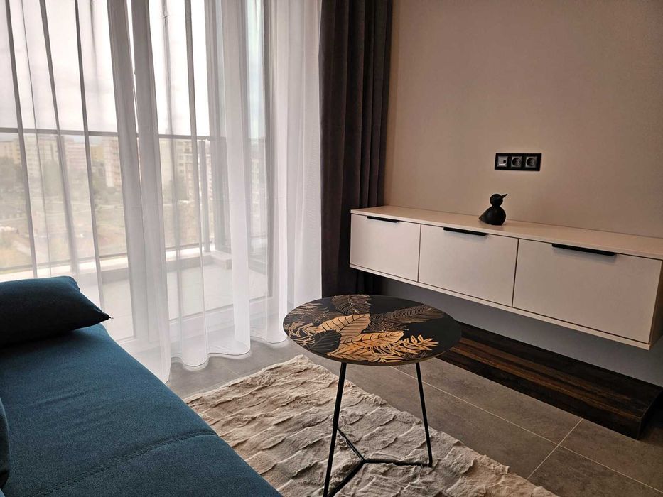 Двустаен имот в кв.Малинова долина