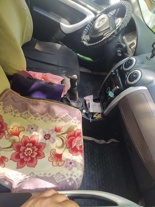 Продам надёжный лада Ларгус