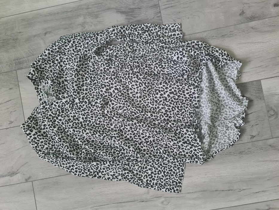 Vând haine,marimea XS-S