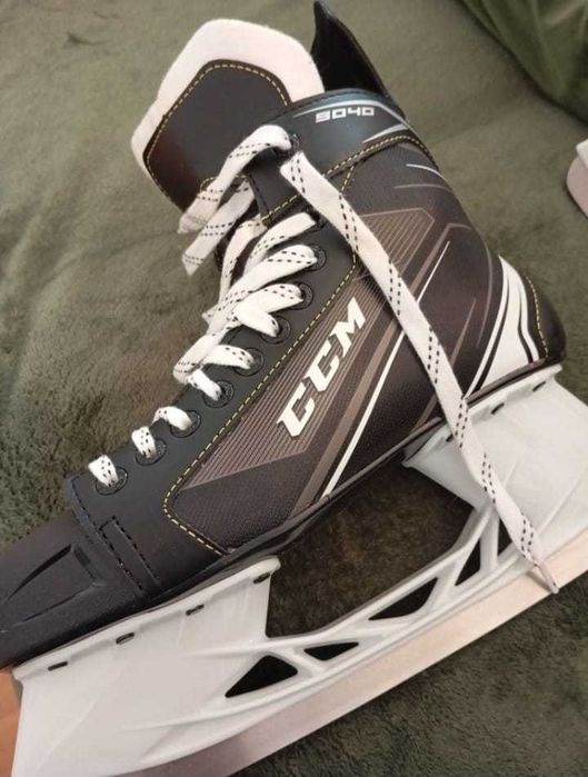 Patine gheață  CCM Tacks 9040SR hochei