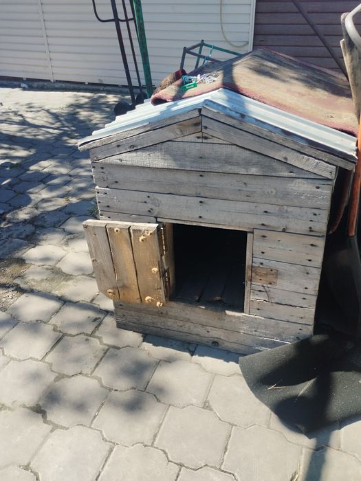 Продам будку для собаки