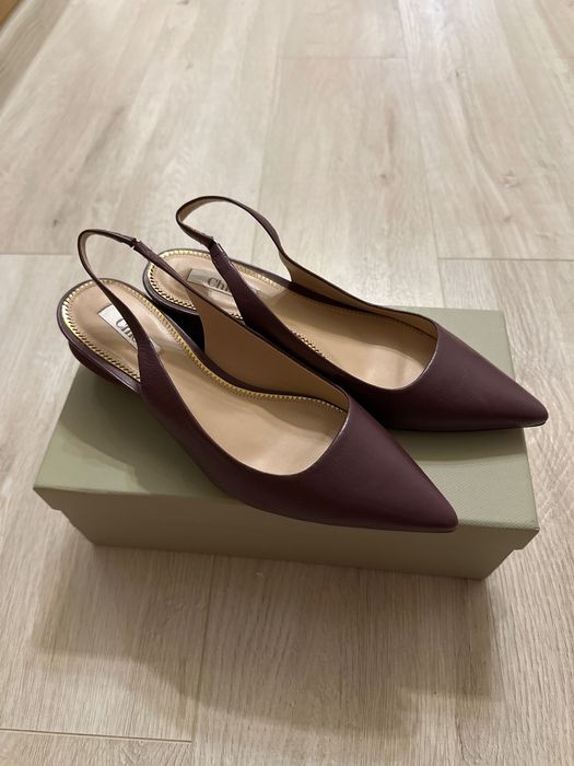 Продаются новые босоножки