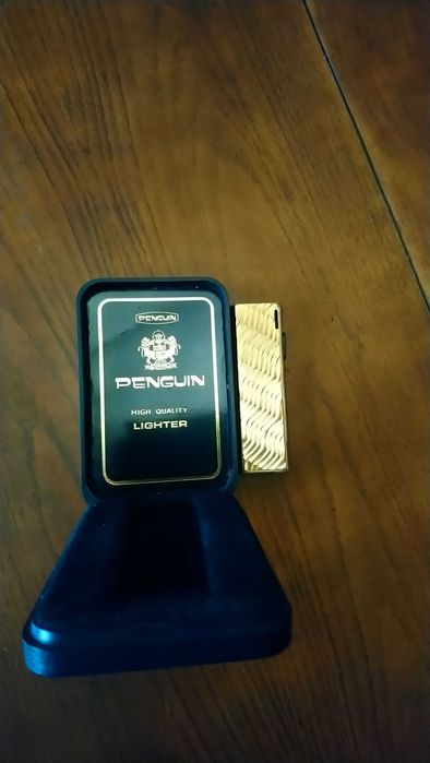 Стара оригинална запалка "penguin".