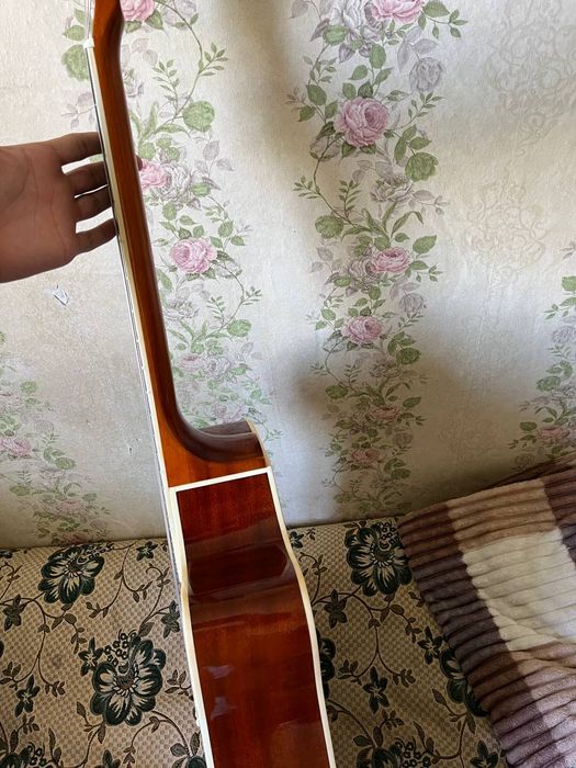 Продам гитару в идеале