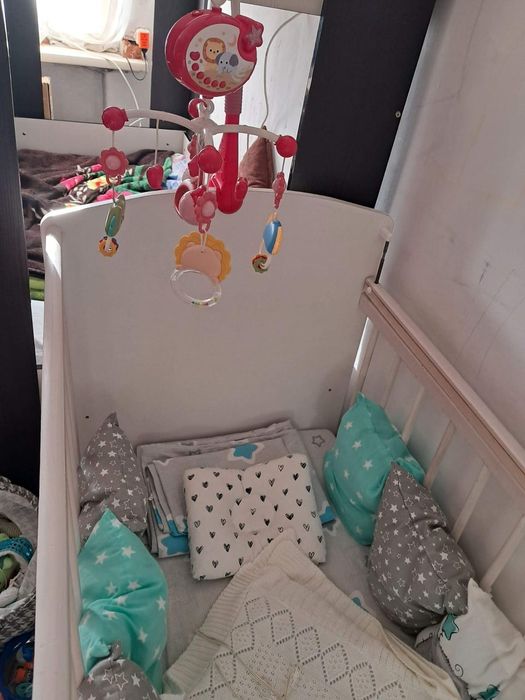 Продам детскую кроватку