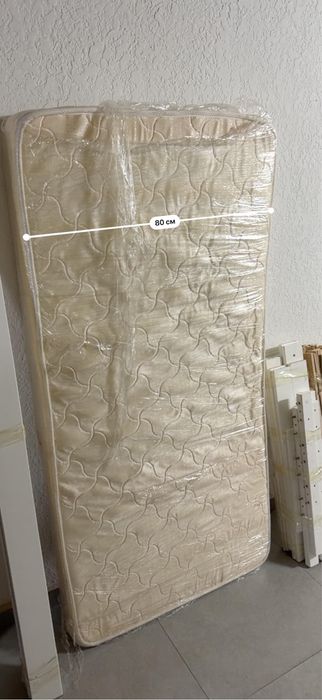 Продам кроватку. 160*80см