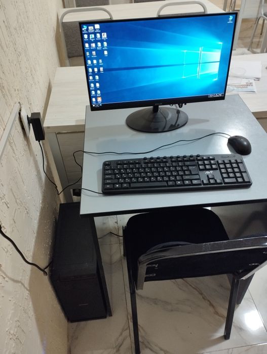 O'quv Markaz uchun Parta stul