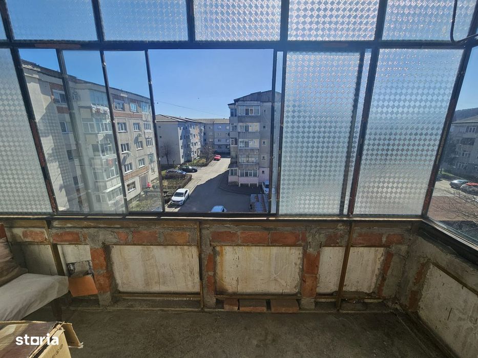 Apartament cu 2 camere de vânzare în Curtea de Argeș.