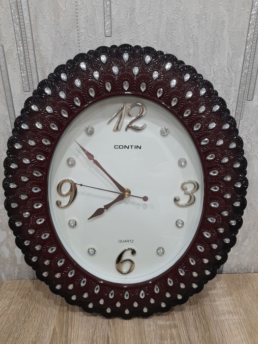 Продам 2 пары настенных часов